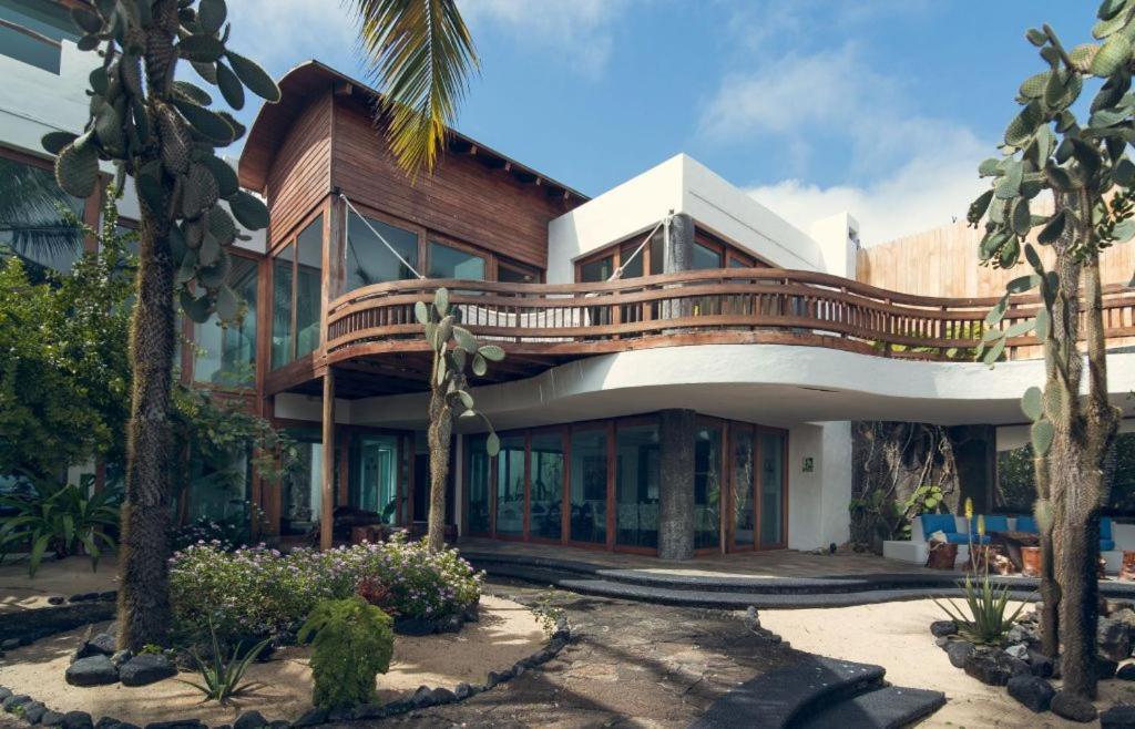 Hotel Villa Escalesia Galapagos Пуэрто-Айора Экстерьер фото