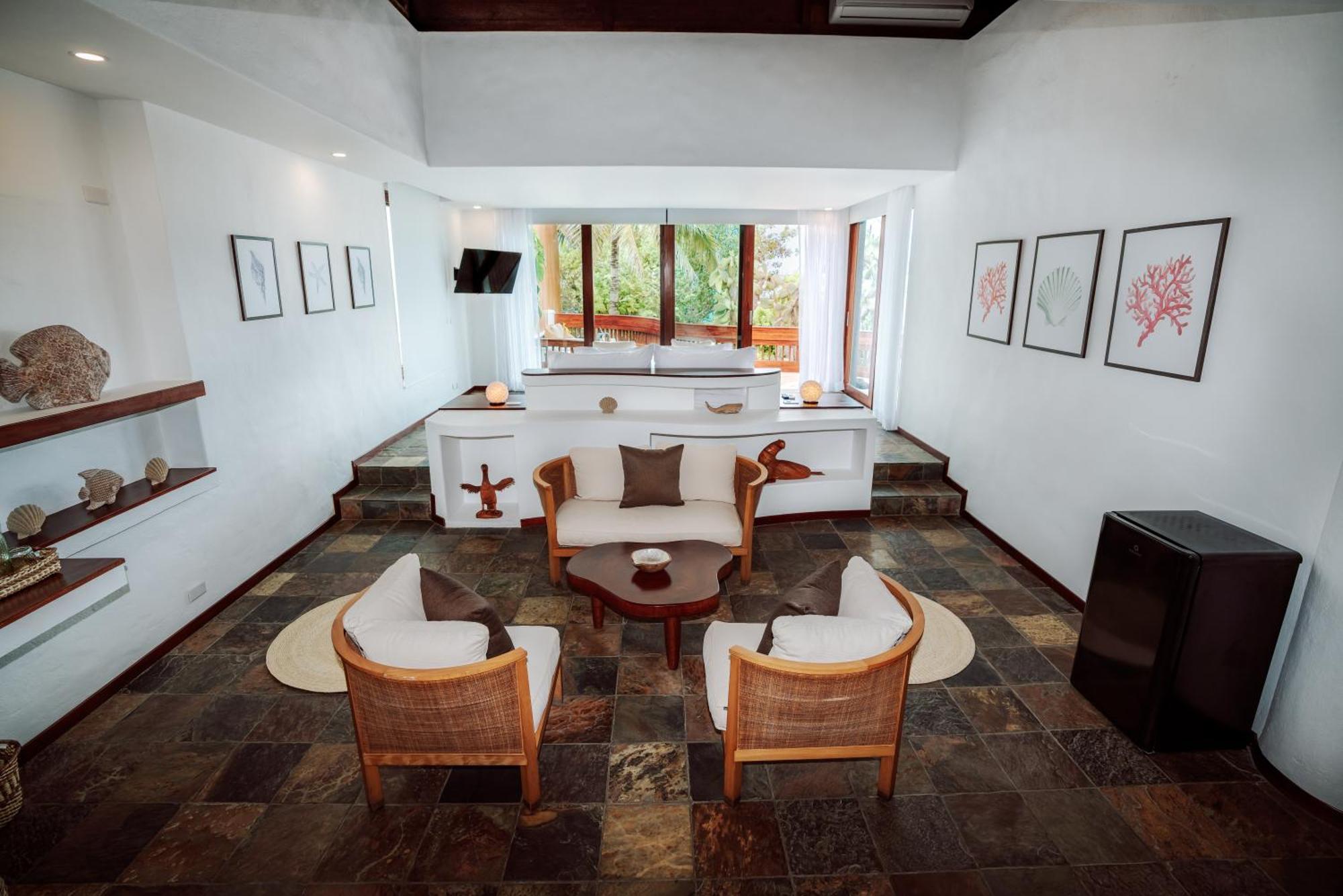 Hotel Villa Escalesia Galapagos Пуэрто-Айора Экстерьер фото